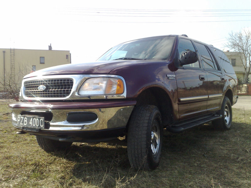 30032009905_741.jpg