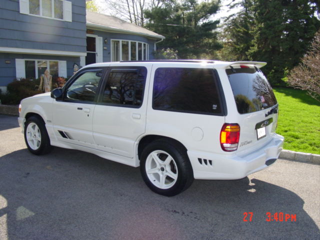 ford-explorer-ssu-13.jpg