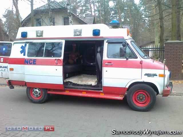 ambulancee.jpg