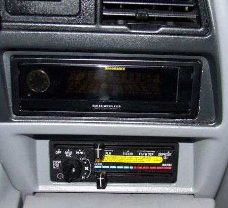 radio_wyl.jpg
